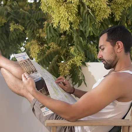 Monastiraki Citycenter Sleepbox- Unspoiled Athens Apartments Buitenkant foto