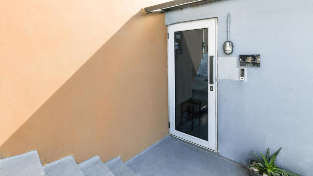 Monastiraki Citycenter Sleepbox- Unspoiled Apartment *